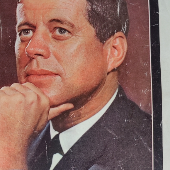 November 1963 JFK Life Magazine (original issue) - Picture 4 of 10